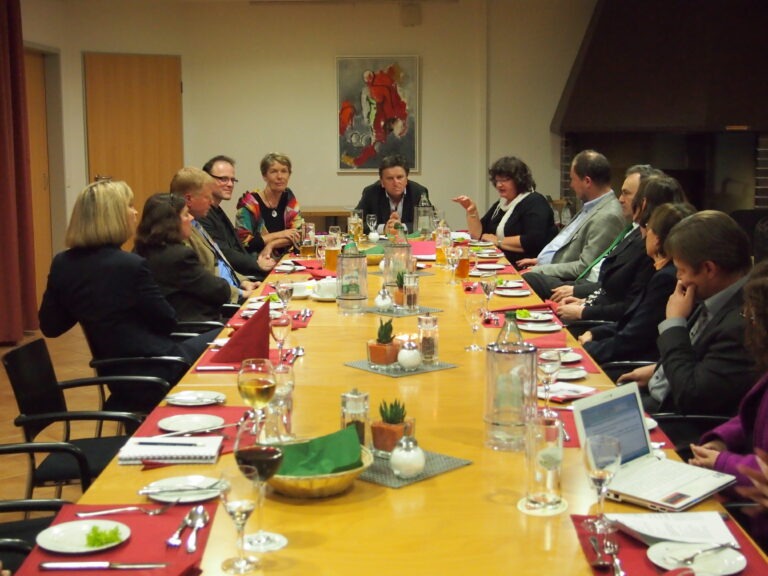 Arbeitskreis Soziales der grünen Landtagsfraktion tagte in der Lobbacher Manfred-Sauer-Stiftung