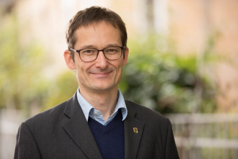 Telefonsprechstunde mit Hermino Katzenstein